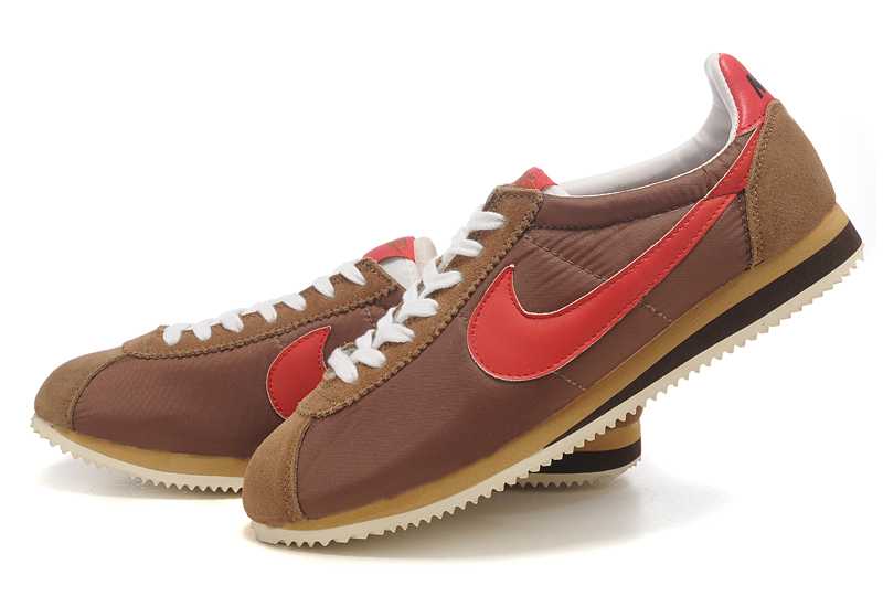nike cortez rouge acheter discount paris nike cortez noir vendange